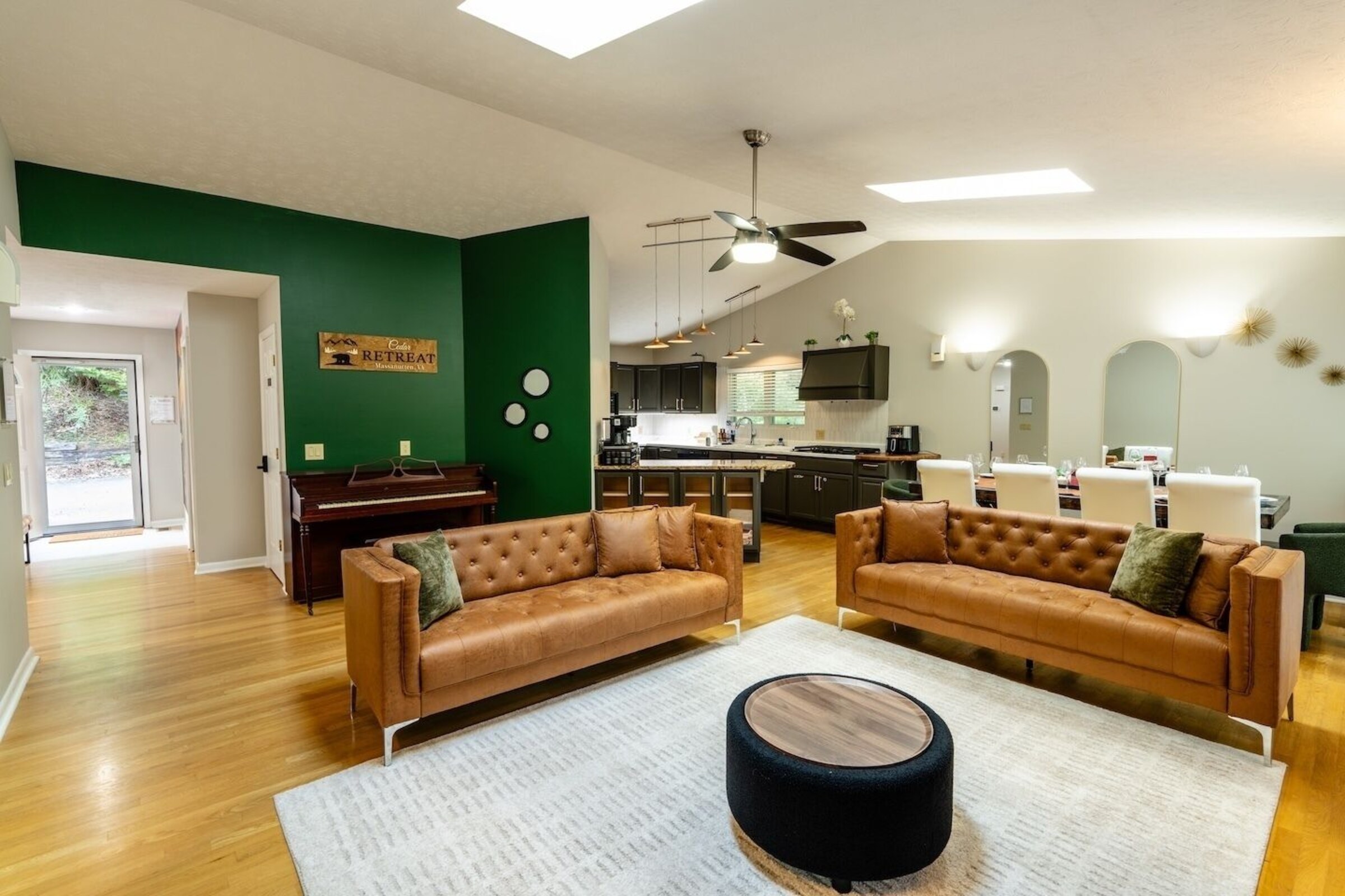 Living room at Cedar Escape